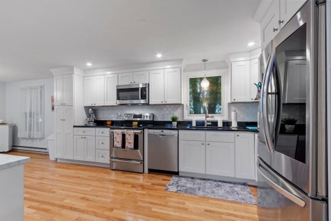 Photo of 273 Washington St #2, Gloucester, MA 01930 (MLS # 73584670)