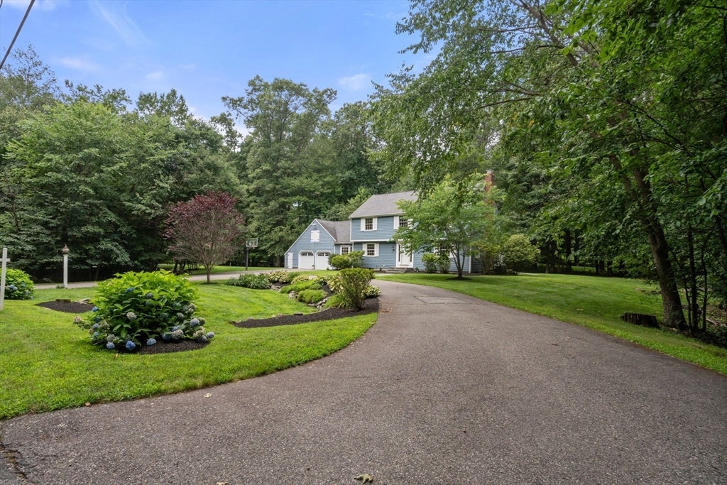44 Ivy Lane