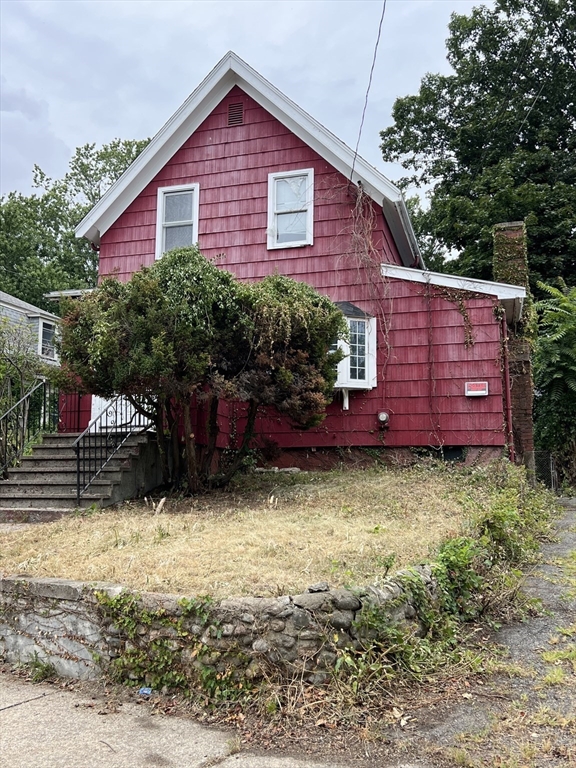 44 Sherman St