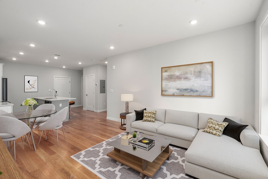 267 Old Colony 302