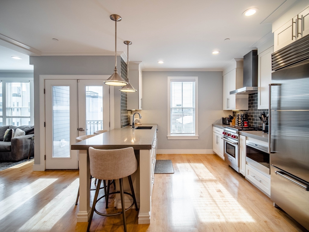 542 Dorchester Ave. PH2