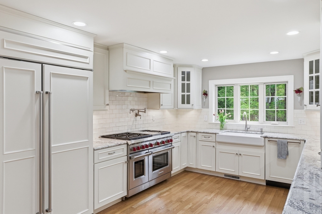 46 Hayden Lane, Bedford, MA, 46 Hayden Lane, Bedford, MA Photo #6