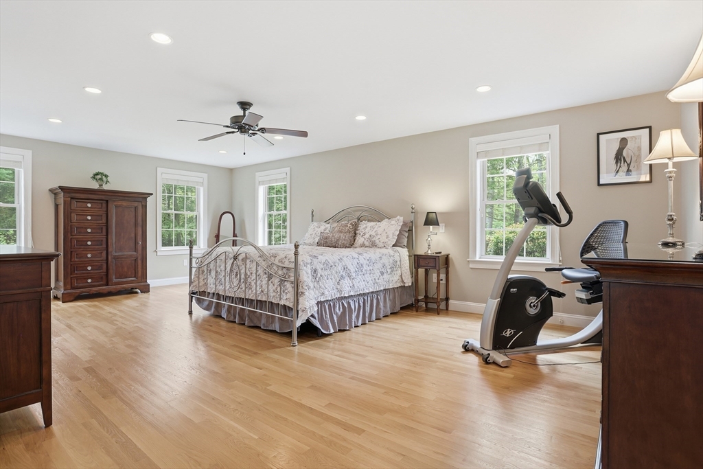 46 Hayden Lane, Bedford, MA, 46 Hayden Lane, Bedford, MA Photo #20