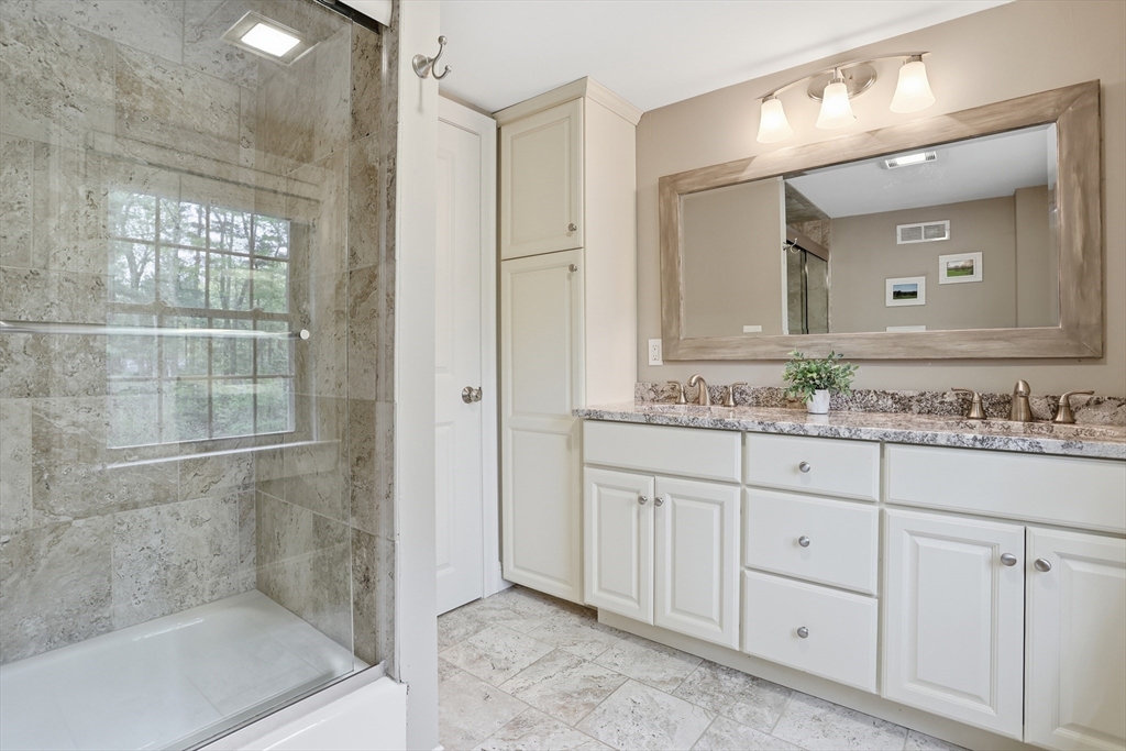 46 Hayden Lane, Bedford, MA, 46 Hayden Lane, Bedford, MA Photo #27