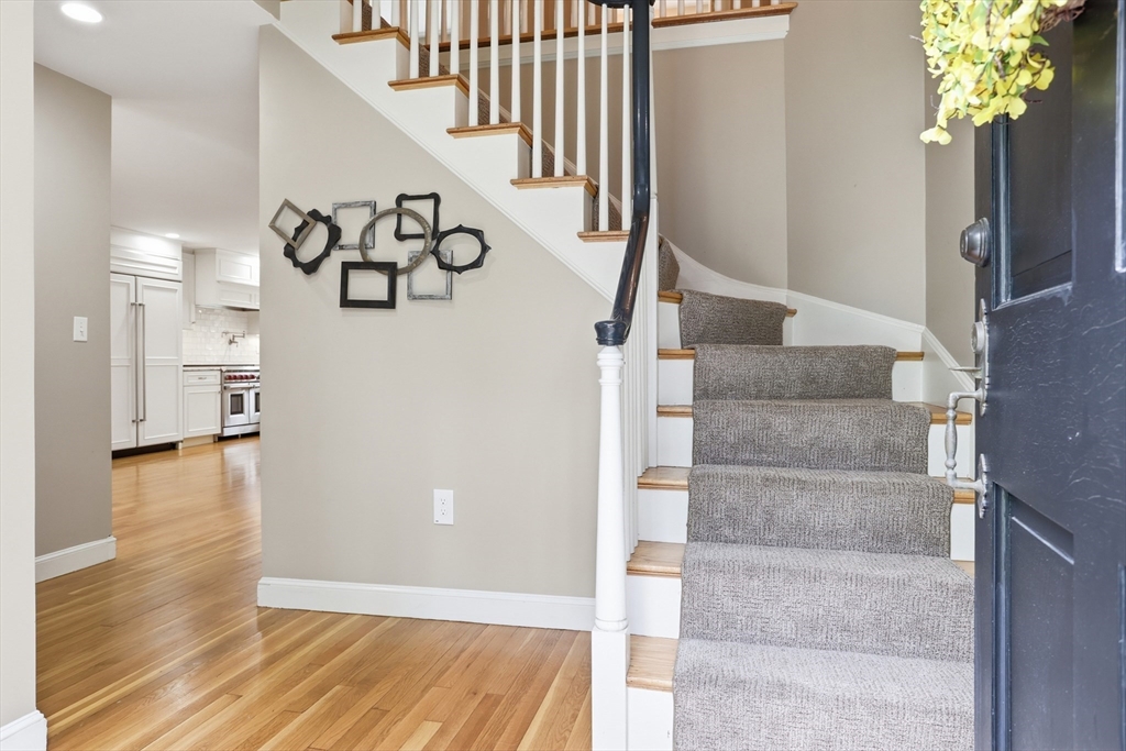 46 Hayden Lane, Bedford, MA, 46 Hayden Lane, Bedford, MA Photo #24