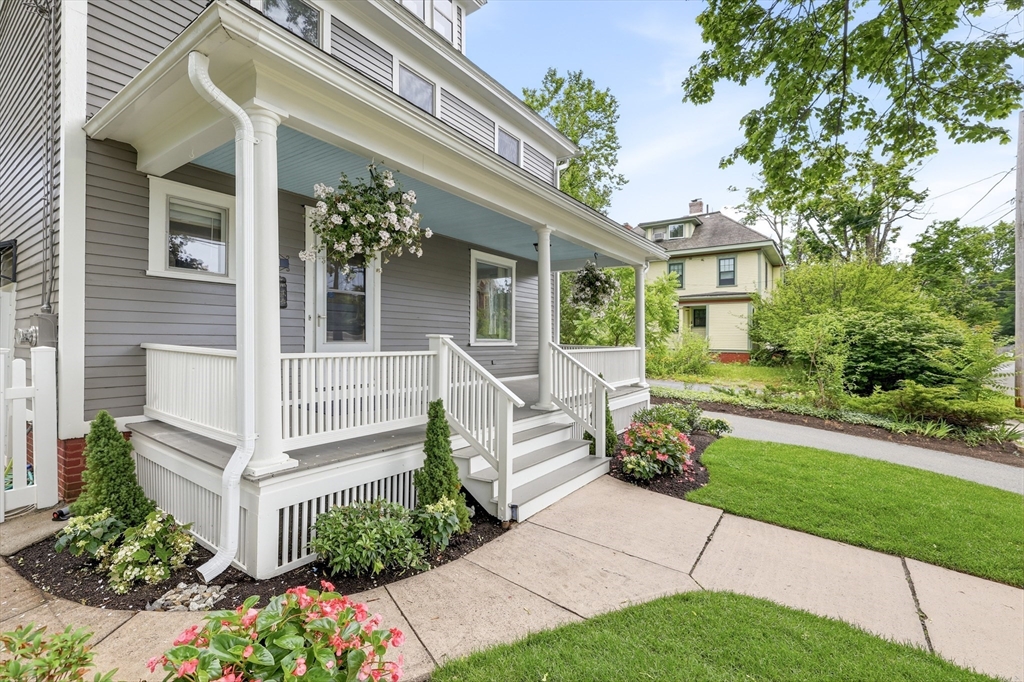 11 Plymouth Avenue