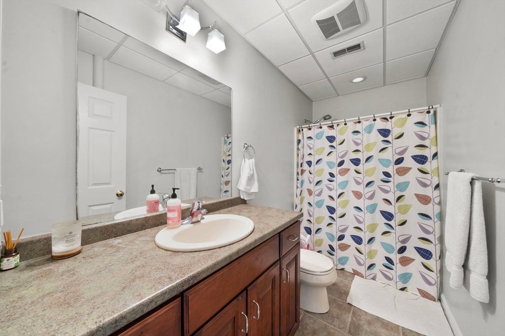 6 Fairlawn Ave, Burlington, MA Photo #22