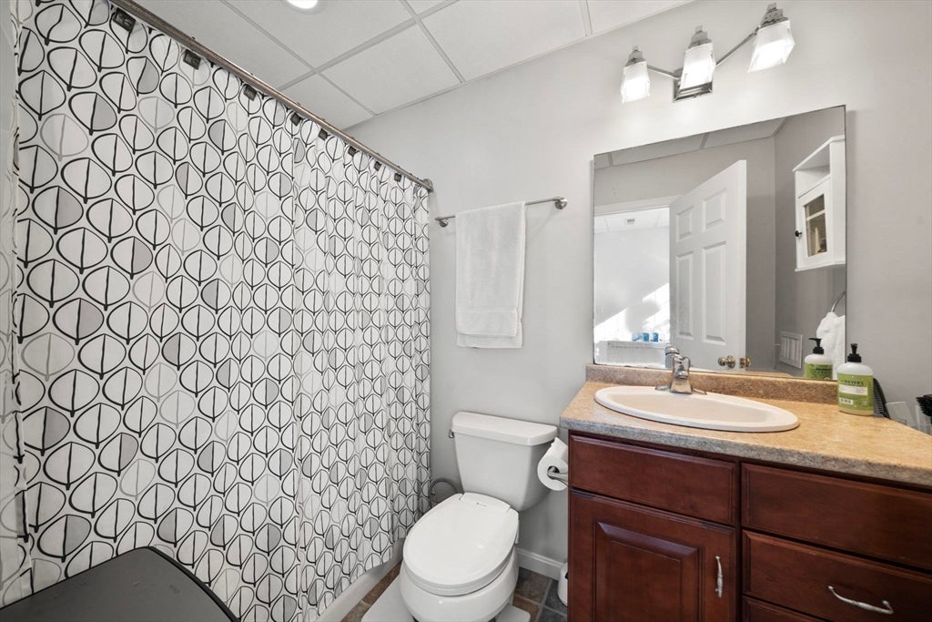 6 Fairlawn Ave, Burlington, MA Photo #20