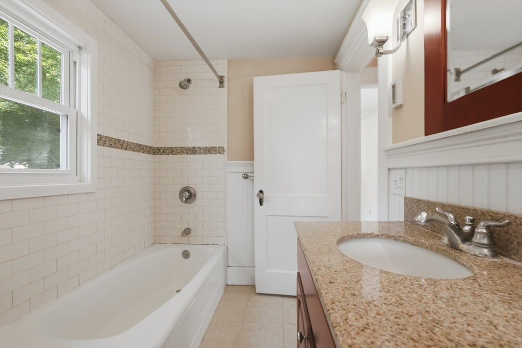 21 Job Cushing Road, Shrewsbury, MA, 21 Job Cushing Road, Shrewsbury, MA Photo #34