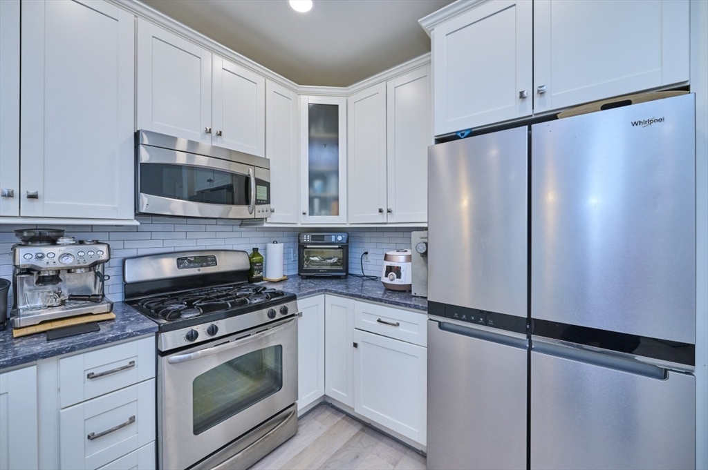 35 Commonwealth Ave 103