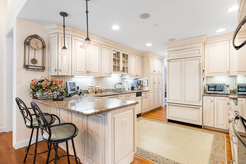 1601 Wisteria Way 1601