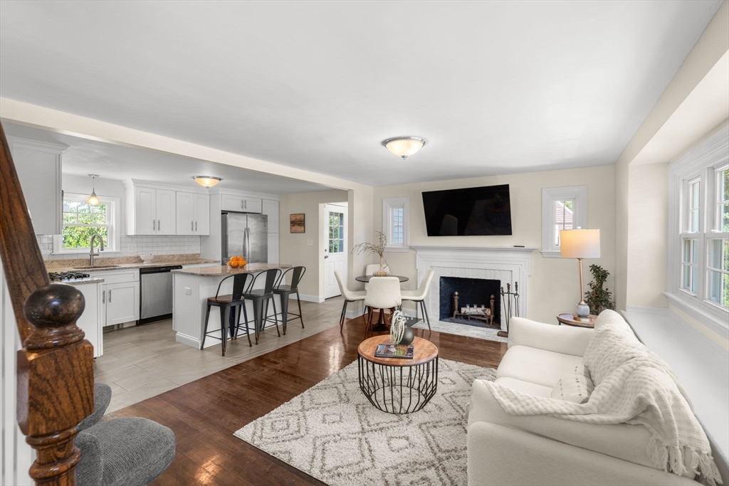 8 Fielding St