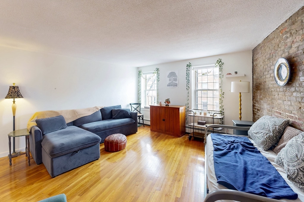 243 North St 5