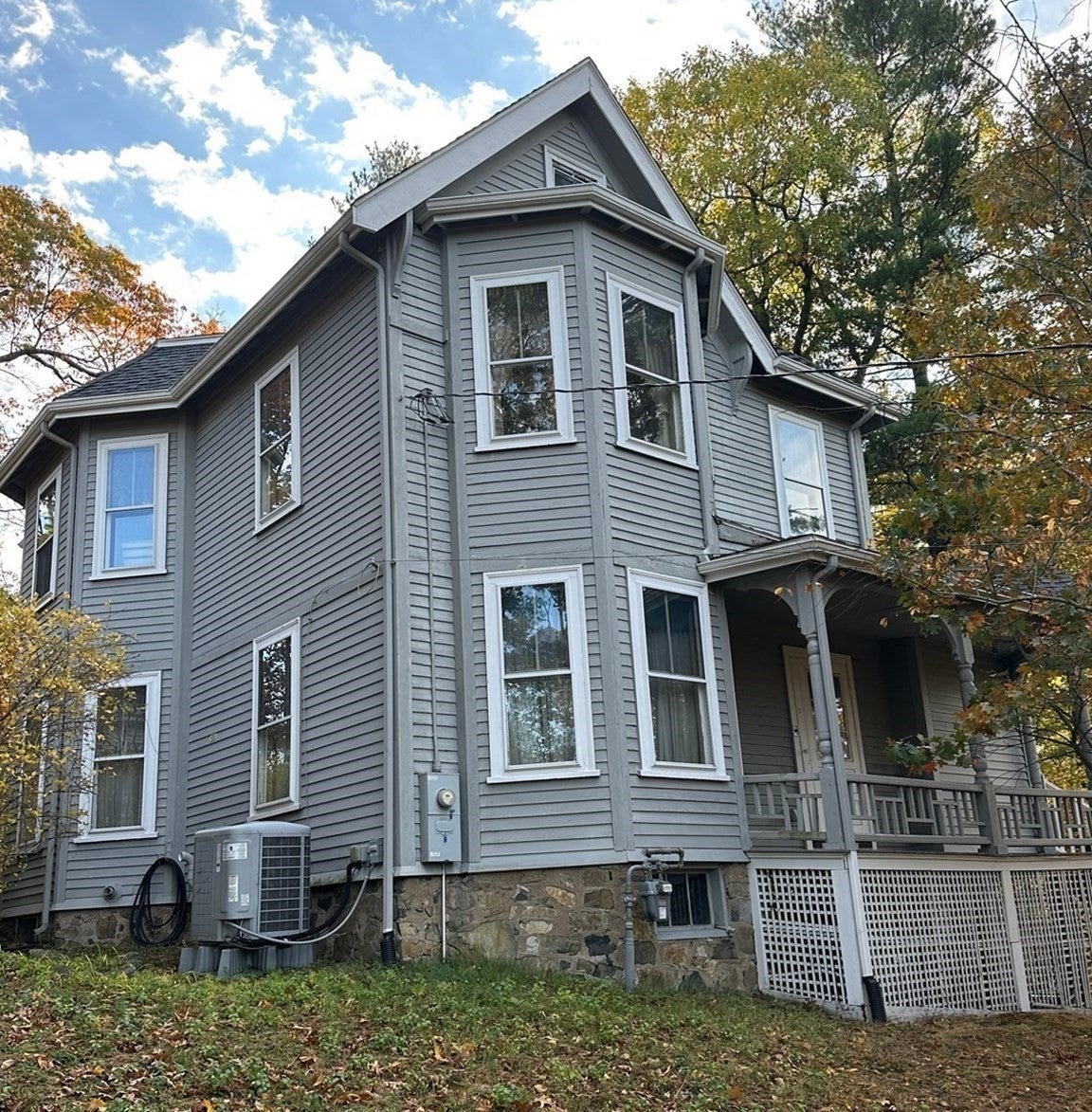 16 Pine St, Wakefield, MA, 16 Pine St, Wakefield, MA Photo #2