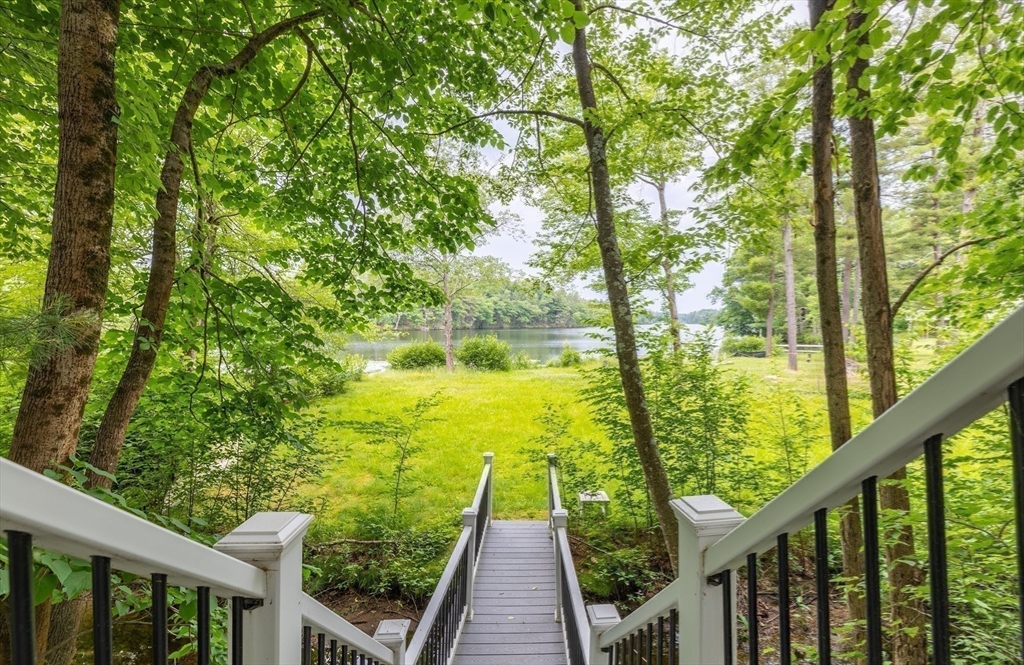 166 Massapoag Rd
