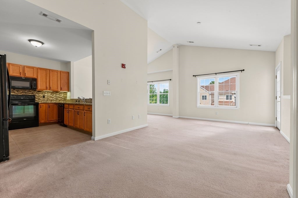 631 East St #M202, Mansfield, MA Photo #6