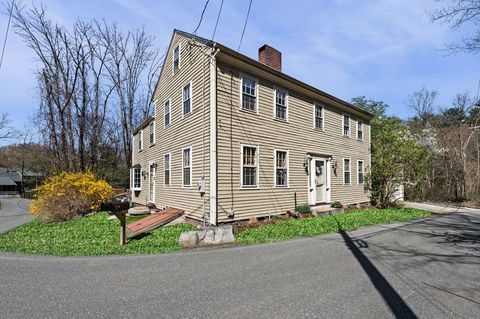 18 River Street Newbury MA 01922