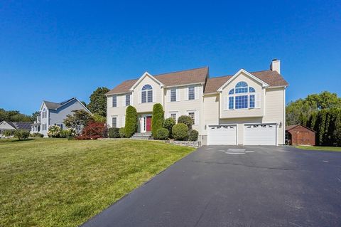 9 Brookside Drive Sutton MA 01590