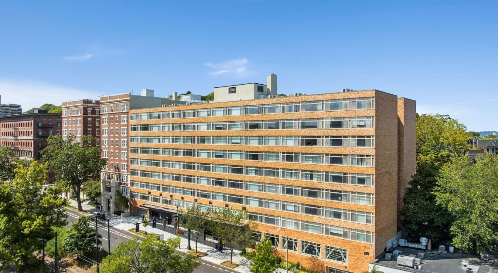 1440 Beacon ST #505, Brookline, MA Photo #5