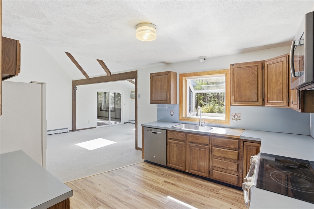 3 Checkerberry Lane, Littleton, MA, 3 Checkerberry Lane, Littleton, MA Photo #8
