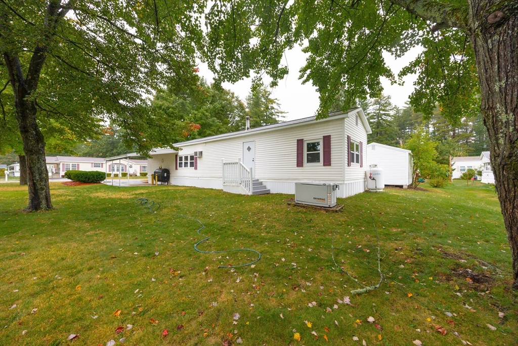 38 Lorna St