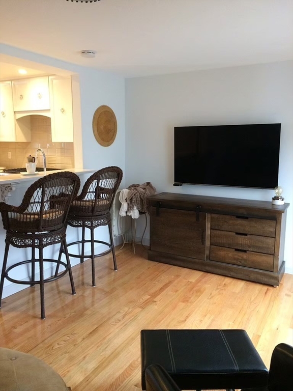 519 Bennington Street