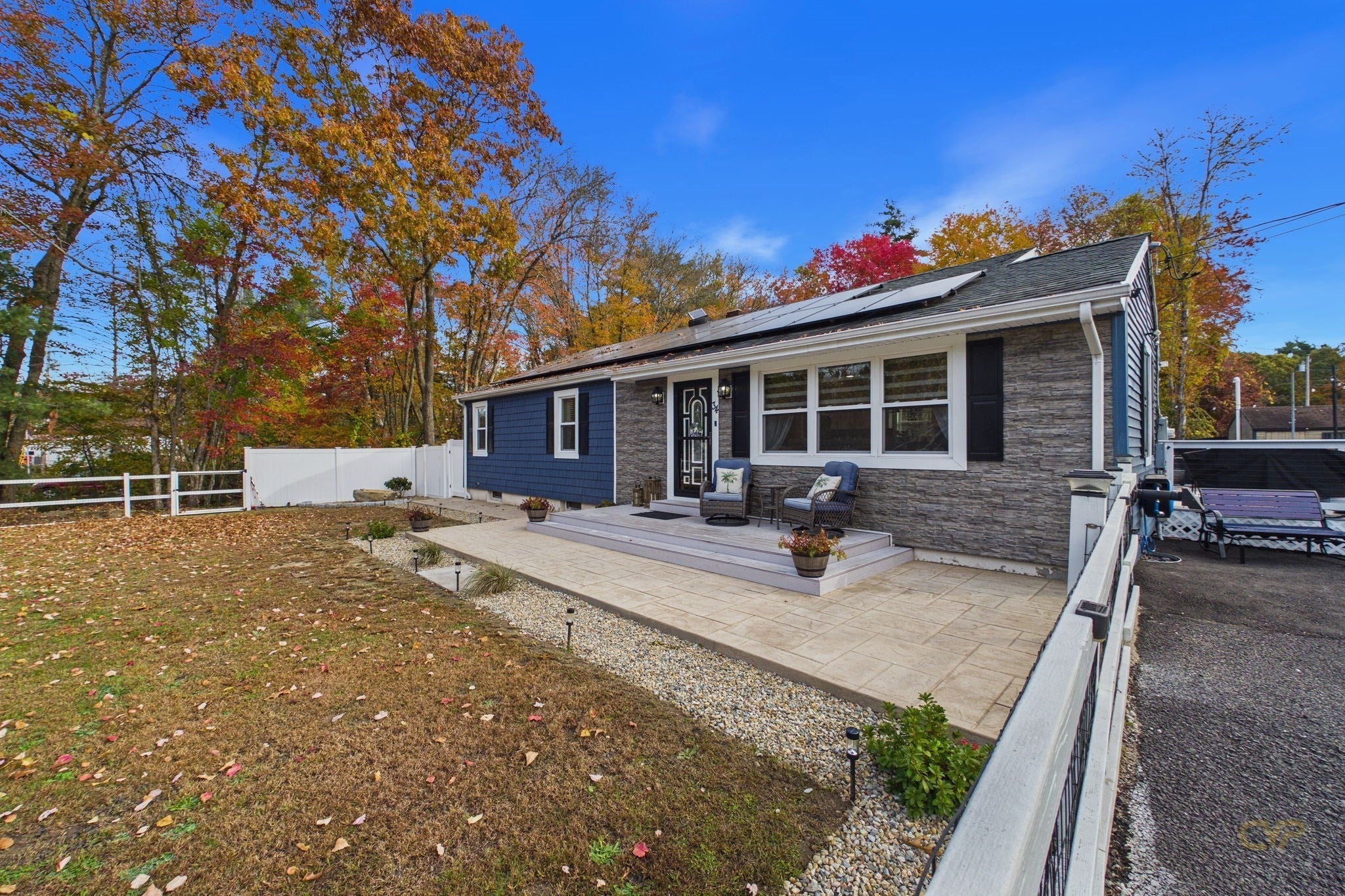 34 Middleboro Rd, Freetown, MA Photo #2