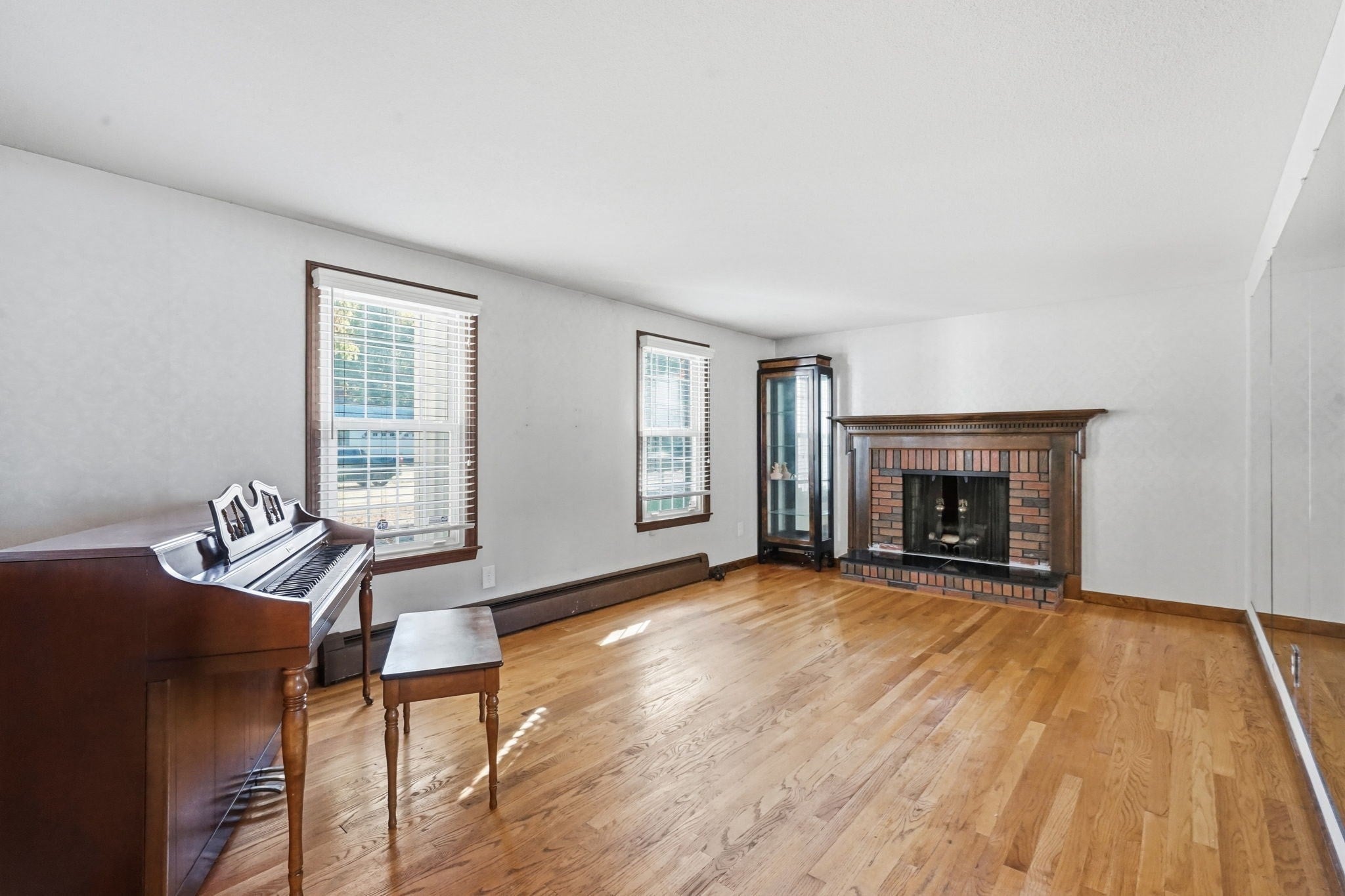 44 Blacksmith Rd, Wilbraham, MA, 44 Blacksmith Rd, Wilbraham, MA Photo #8
