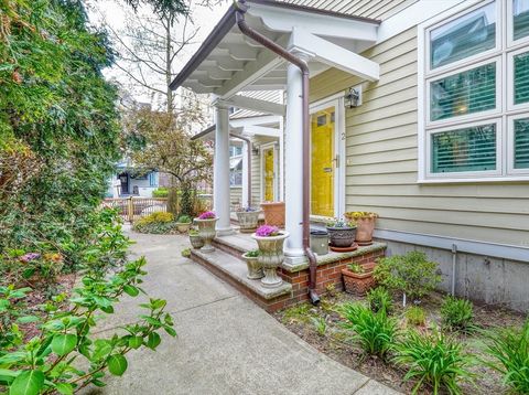 Photo of 325 Franklin Street #2, Cambridge, MA 02139 (MLS # 73259735)