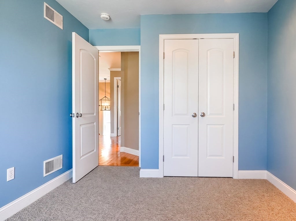 40 Winchester Ln #15, Fall River, MA Photo #14