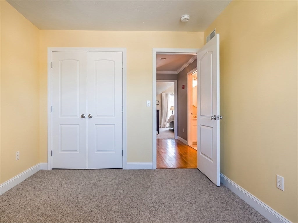 40 Winchester Ln #15, Fall River, MA Photo #12