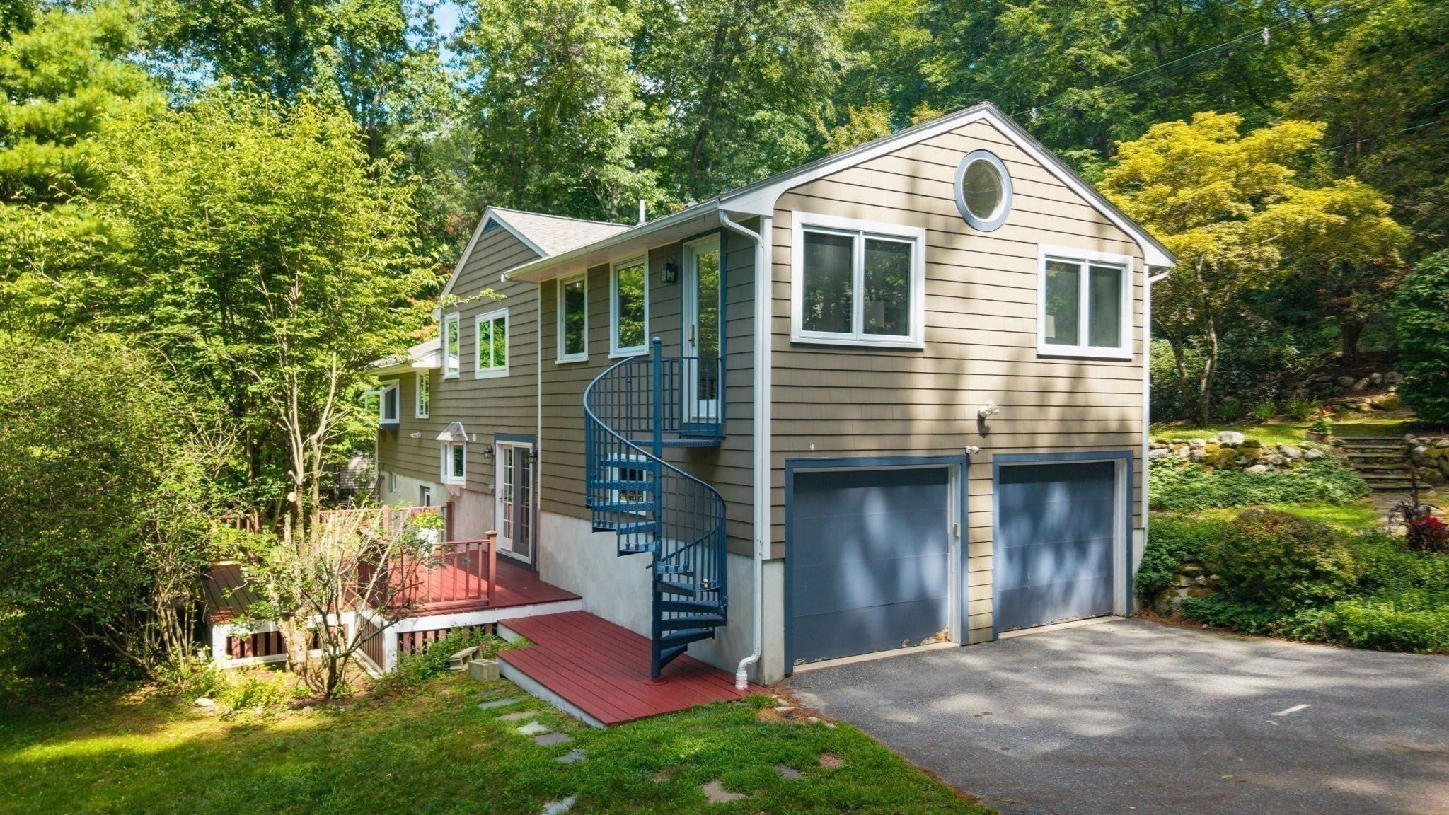 126 Lexington Road, Lincoln, MA Photo #24