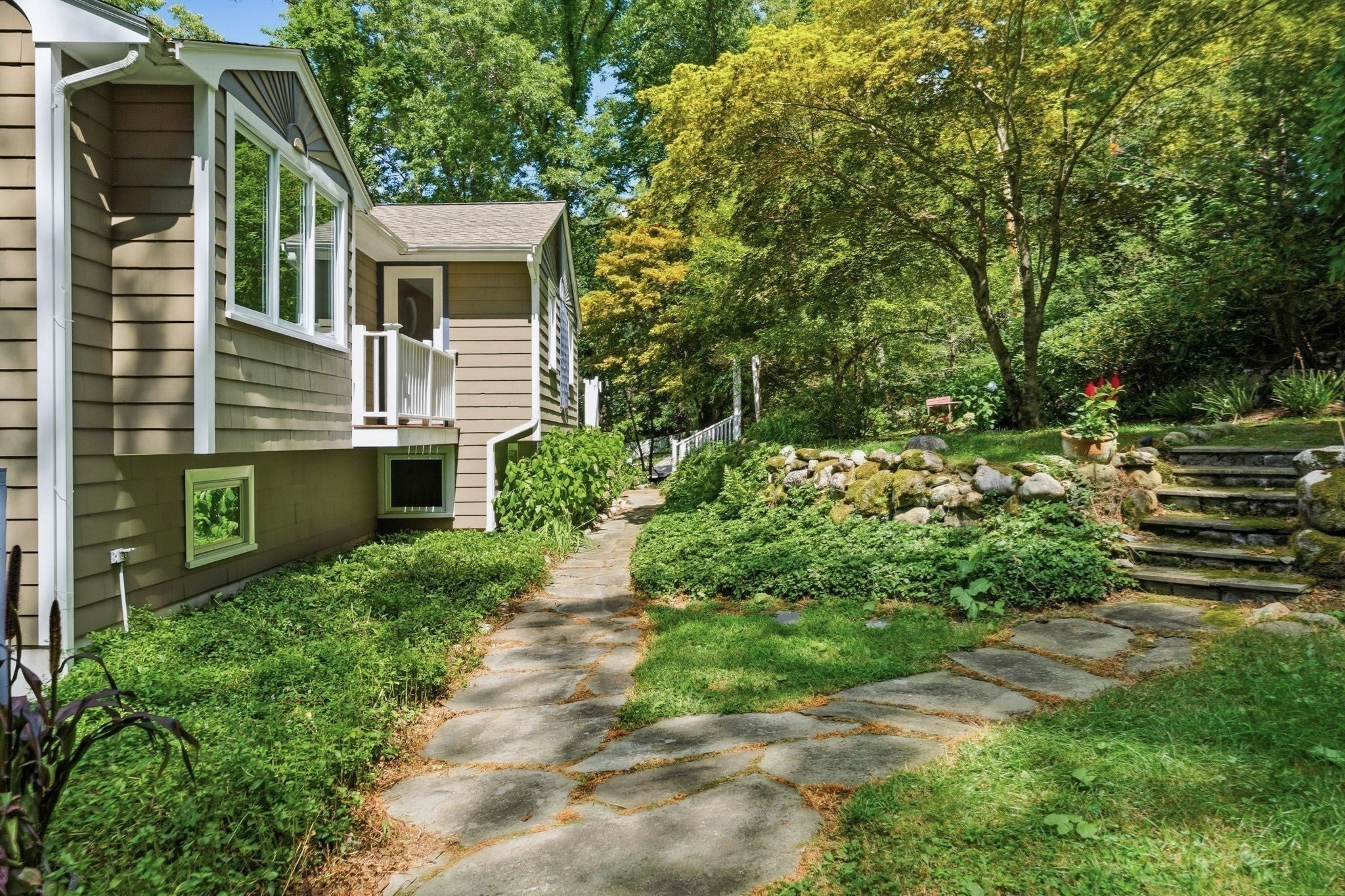 126 Lexington Road, Lincoln, MA Photo #23