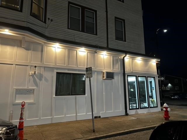 98 County St.
