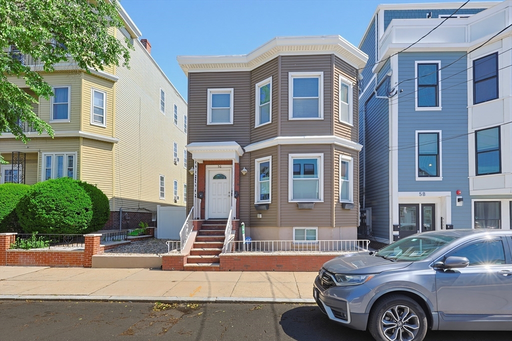 56 Byron St 2