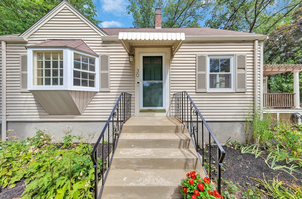 30 Standish Road