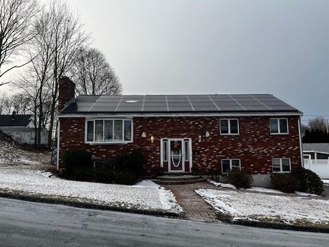 Photo of 5 Pinehurst Road, Saugus, MA 01906 (MLS # 73465509)