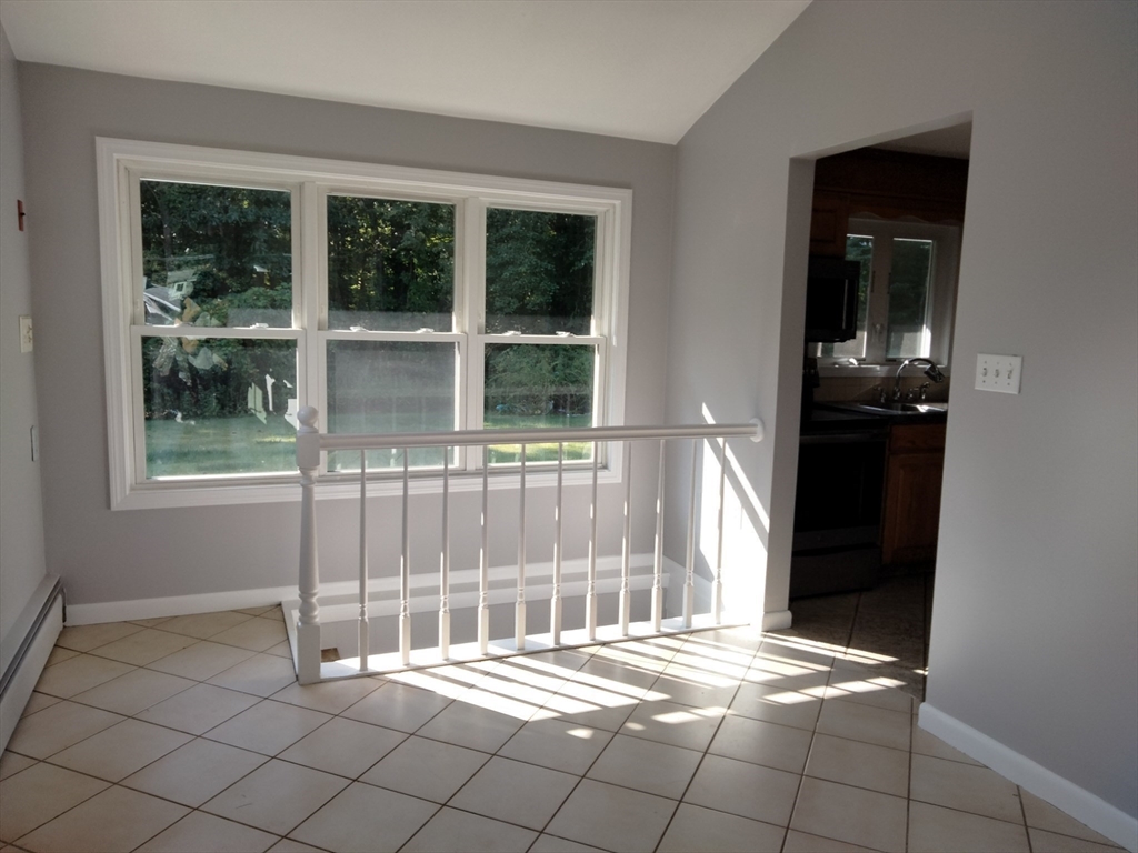2045 Winthrop St.