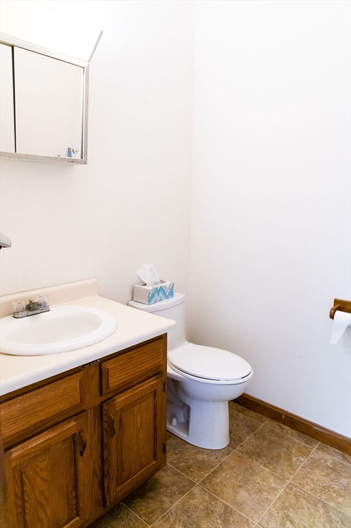 200 Jefferson Rd 206