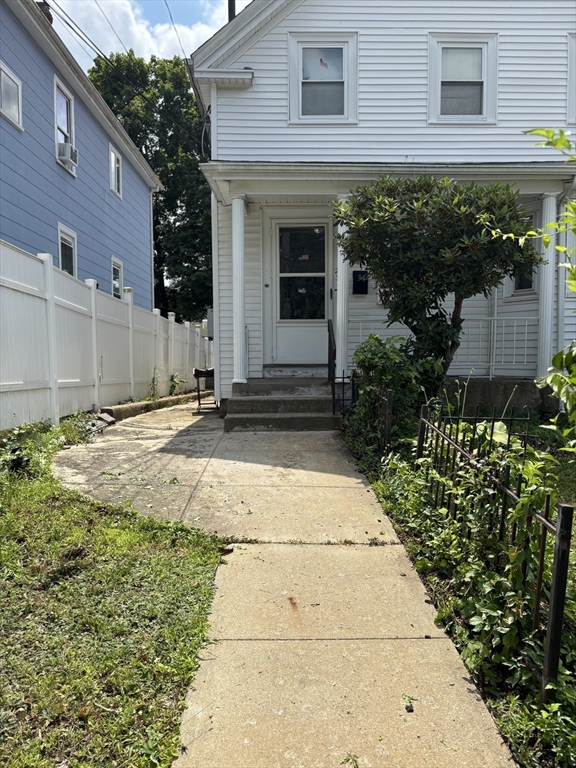 23 Garfield Ave