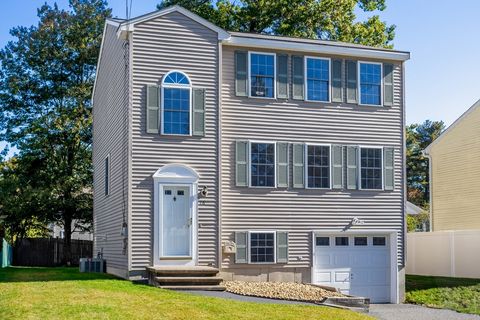 16 Joseph Ave Dracut MA 01826