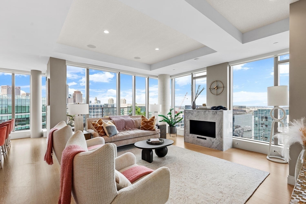 133 Seaport Blvd PH 3A