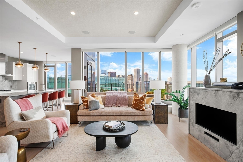 133 Seaport Blvd PH 3A