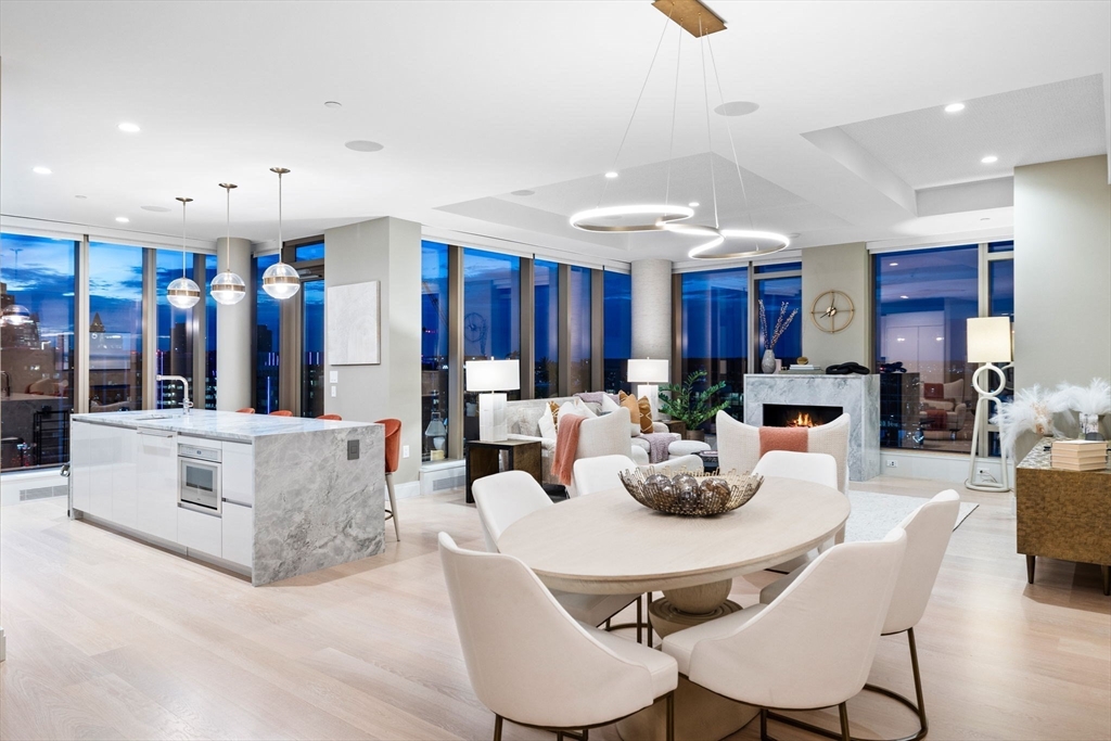 133 Seaport Blvd PH 3A