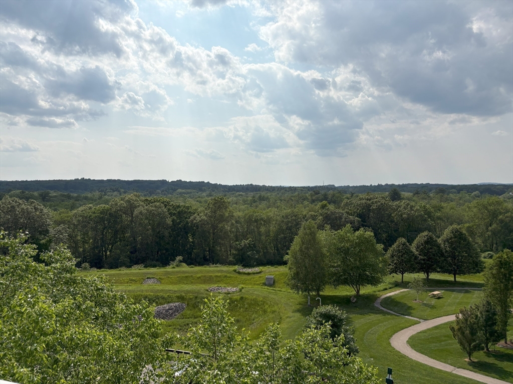 Natick, Massachusetts 01760, United States, 2 Bedrooms Bedrooms, ,2 BathroomsBathrooms,Residential,Active,168811