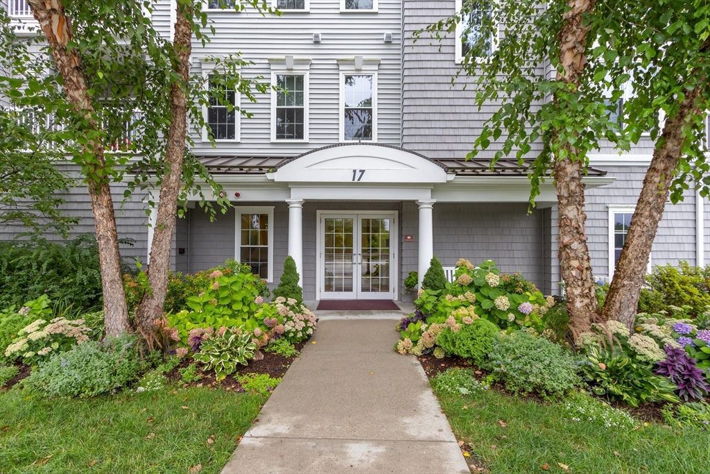17 Morgan Drive 403
