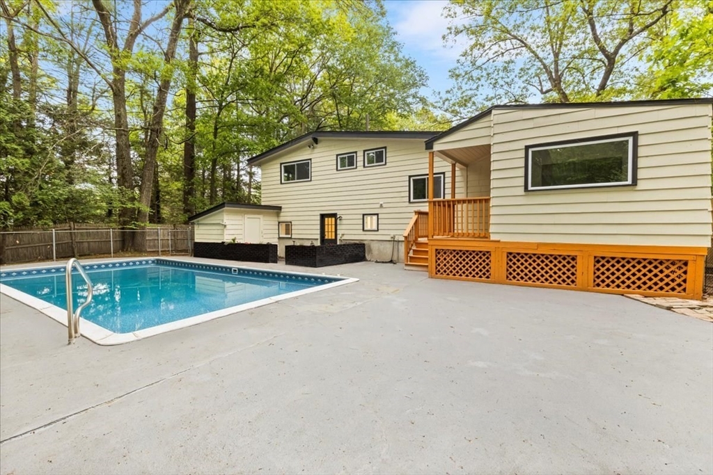 26 Spring Lane