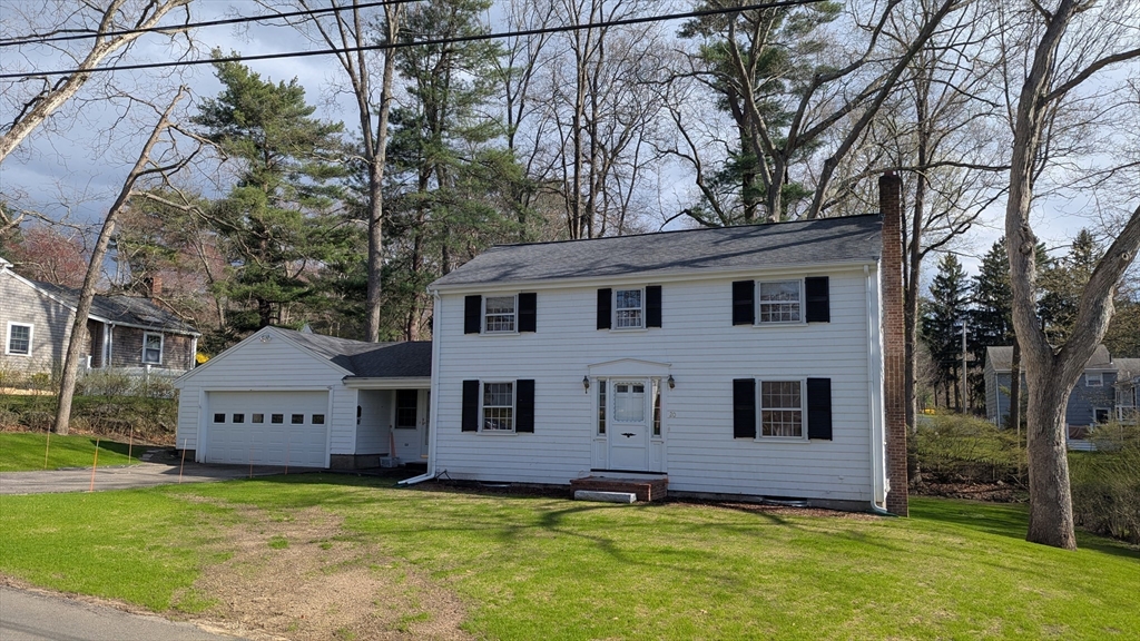 20 Colonial Rd
