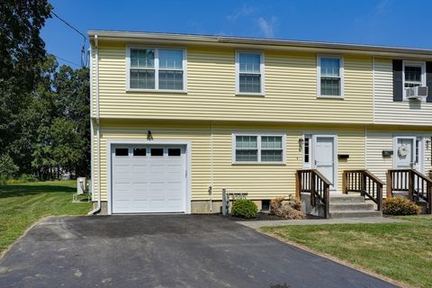 4 Wood Lane 4 Maynard MA 01754