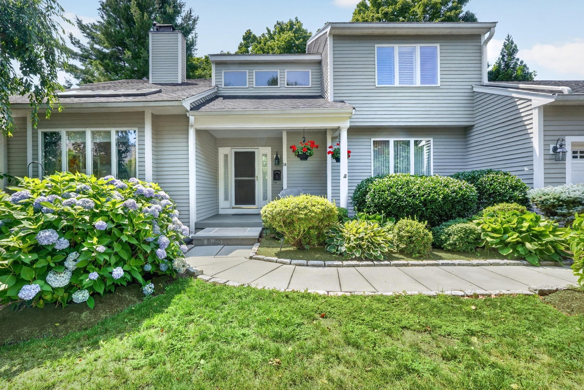 14 Mulberry Ln